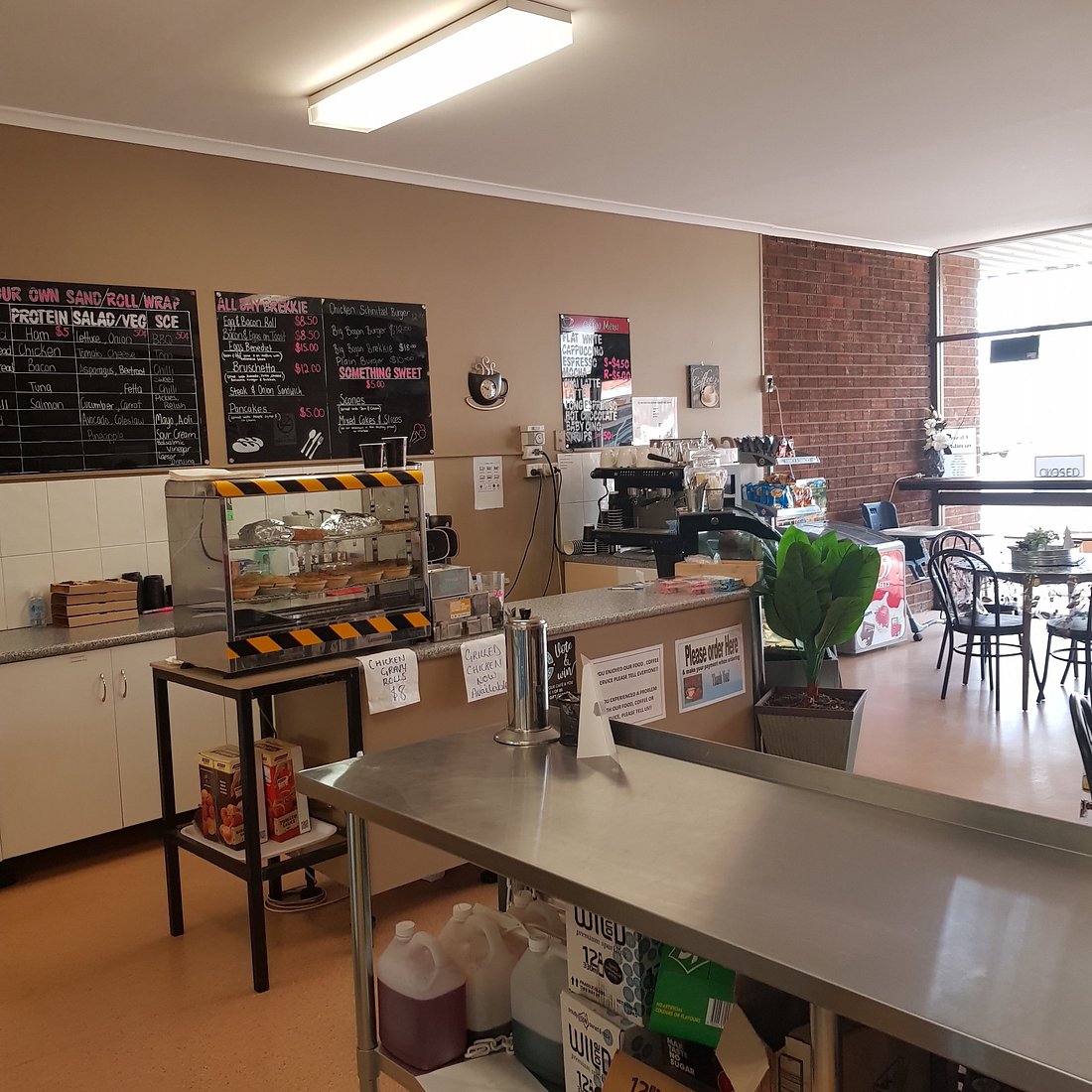 Bogan Coffee Shop